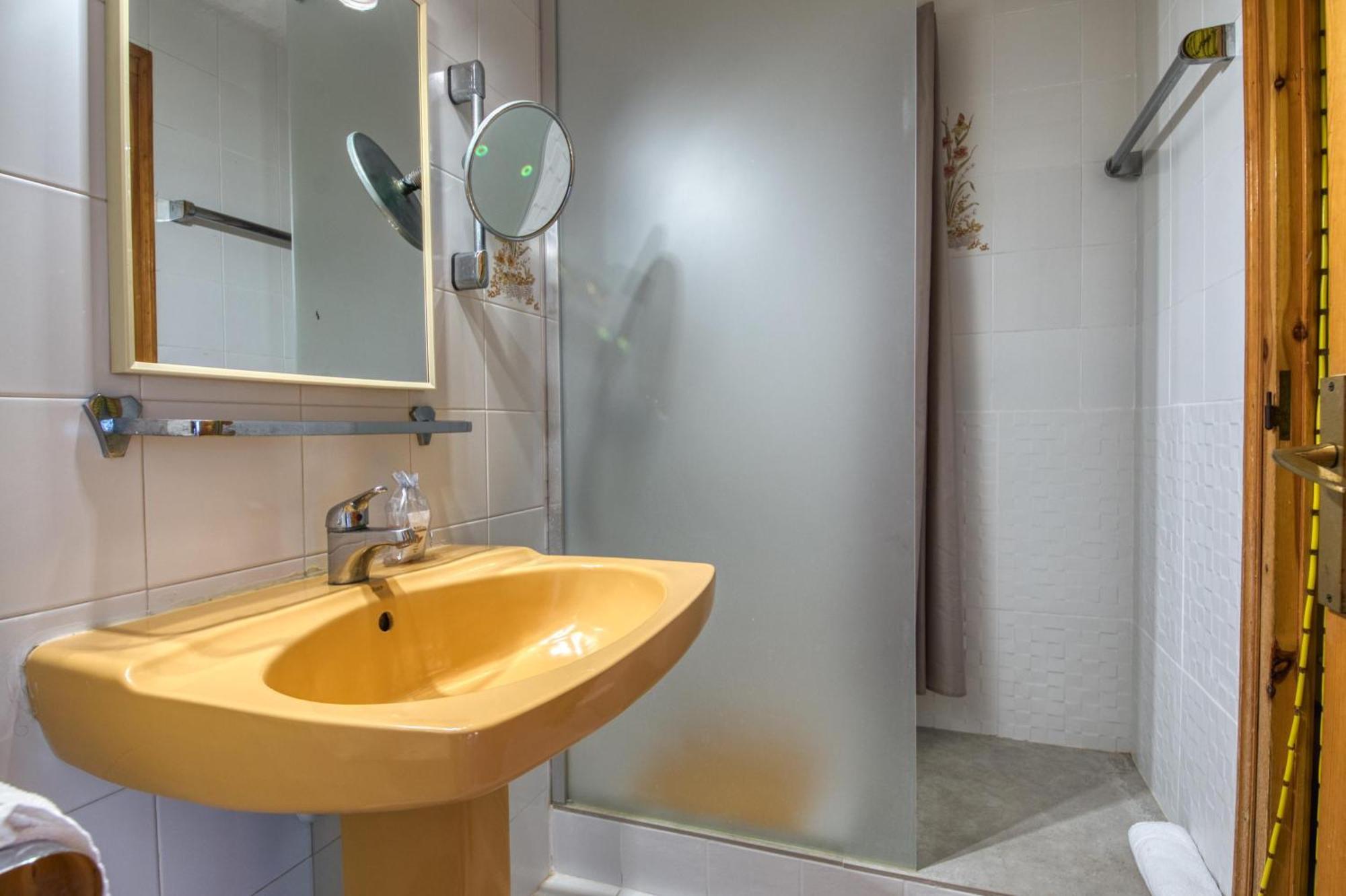 Apartaments Can Niell Calella De Palafrugell Luaran gambar